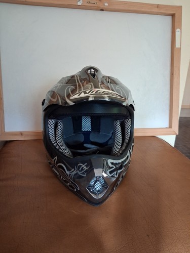 Nitro large motorcycle helmet - large,