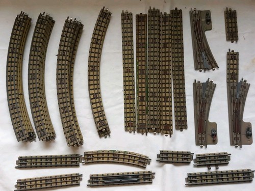 Hornby dublo rail job - 3-rail,