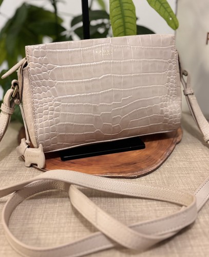 Radley london handbag - london,