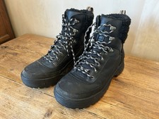 Clark’s Women’s Fleece Lined All Terrain Leisure Boots Size 43 Leather & goretex