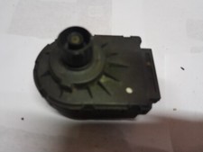 Glow worm way valve - worm, power