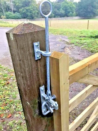 Hunting gate latch - , bridleway