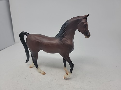Breyer reeve stallion brown - breyer,