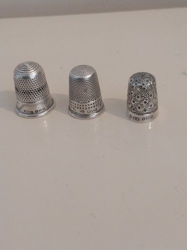 Sterling silver thimbles - thimbles, x3