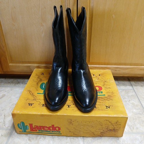 Laredo western trucker - laredo,