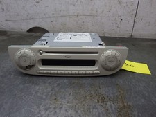 Fiat 500 2014 Radio Stereo CD Player Cream **CODE INCLUDED*** F1360