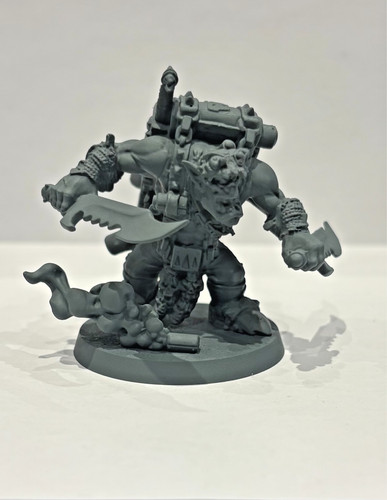 Ork boss snikrot assembled - ork,
