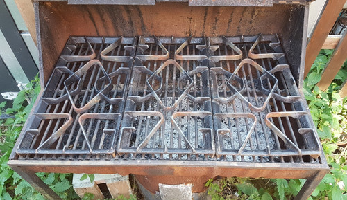 Bbq cast iron pan grate - cast, stand