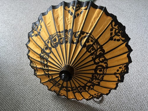 Vintage oriental parasol - oriental,