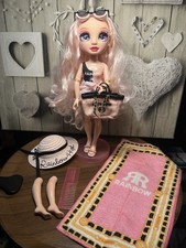 Bella Parker Rainbow High Doll