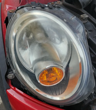 2007 MINI COOPER R56 DRIVERS SIDE FRONT RIGHT HALOGEN HEADLIGHT