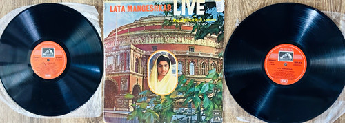 Lata mangeshkar live - lata, royal