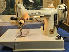 Singer 221 K Sewing Machine White Featherweight with Original Case