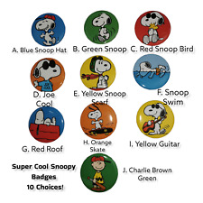 Peanuts Snoopy Retro Button