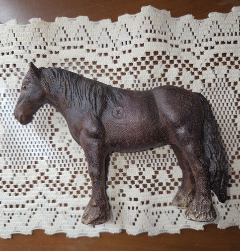 Vintage cast iron clydesdale - cast,