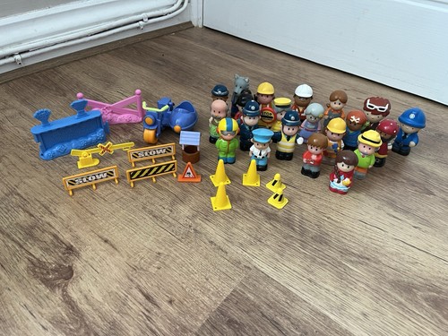 Happyland figures bundle - figures,