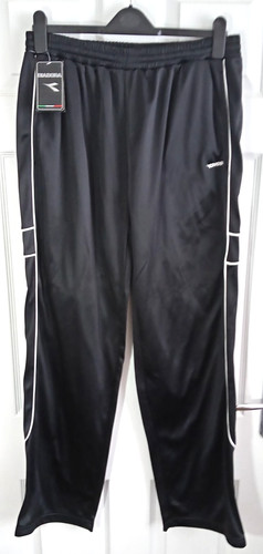 New diadora mens black - new,