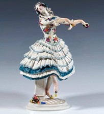 Meissen Figure Chiarina