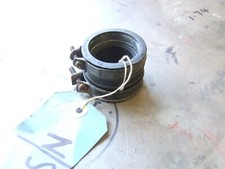 Kawasaki GPZ 500 S Carbs Inlet