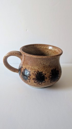 Vintage studio art pottery - studio,