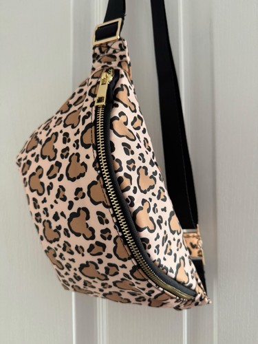 Animal print mickey mouse head - print,