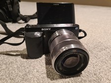 Sony Alpha NEX-F3 Digital