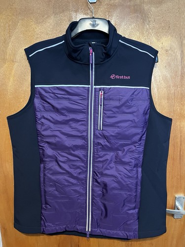First bus gillet - bus,