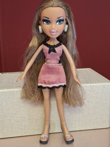 Bratz yasmin doll pink - yasmin,