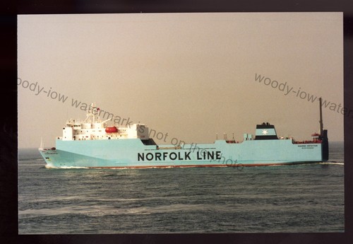 Fq814 norfolk line ferry - norfolk,