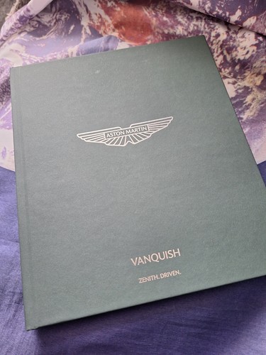 Aston martin vanquish coupe - aston,