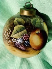 Ex Royal Worcester Artist