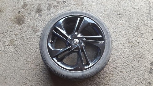 Vauxhall corsa sri stud - vauxhall,