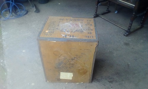 Old vintage pine tea - tea, chest