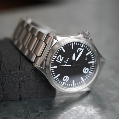 Sinn 556 automatic black - automatic,