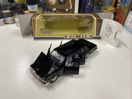 Novoexport sedan zil - 1/43, zil-115