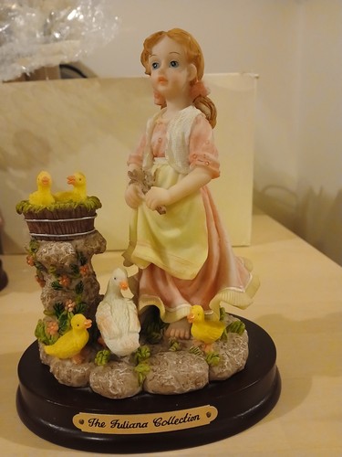 Juliana collection figurines - juliana,