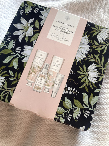 Laura ashley luxury - ashley,