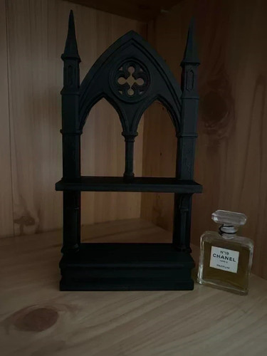 Gothic display shelf - display,