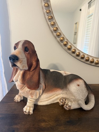 Large resin basset hound - resin,