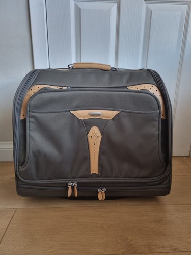 Samsonite wheeled travell bag - wheeled,
