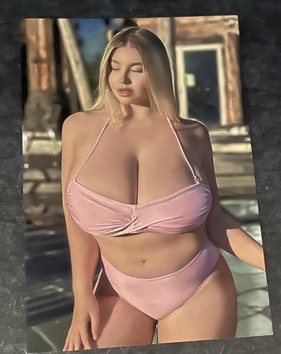 Photo hot sexy beautiful buxom - photo,