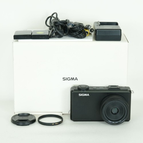 Sigma dp2 merrill - merrill, compact