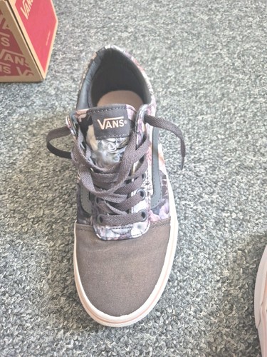 Vans limited edition - limited,