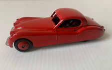 Dinky Toys No 157 Red Jaguar