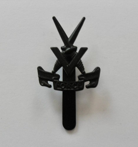 British army cap badge - cap, badge.