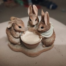 Border Fine Arts  Figurine