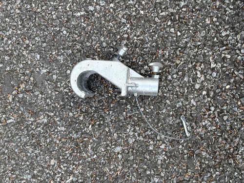 28mm spigot hook clamp 50mm - 28mm,