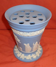 Large wedgewood blue - large, white
