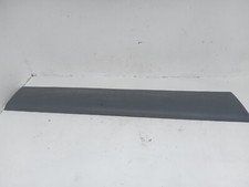 Vauxhall Vivaro Renualt Trafic 2.0 CDTi  Drivers Right Side Middle Molding