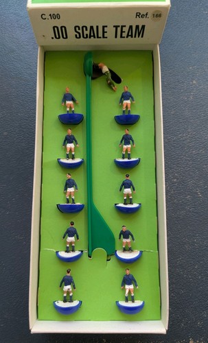 Subbuteo heavyweight ref 166